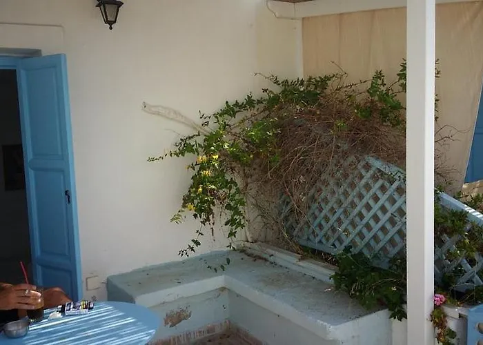 Asvestoti Blue Ciel Light 2 * Pera Gyalos